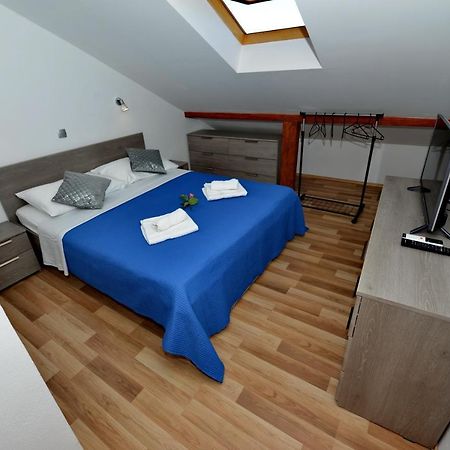 Apartments Blaza Božava Zewnętrze zdjęcie