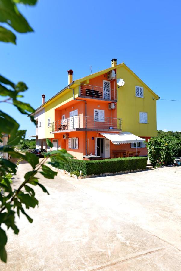 Apartments Blaza Božava Zewnętrze zdjęcie