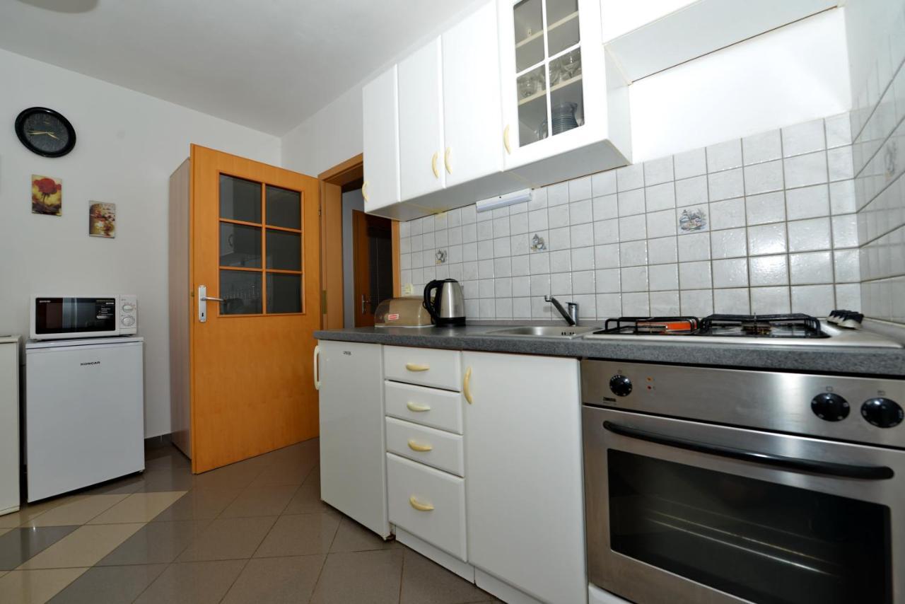 Apartments Blaza Božava Zewnętrze zdjęcie