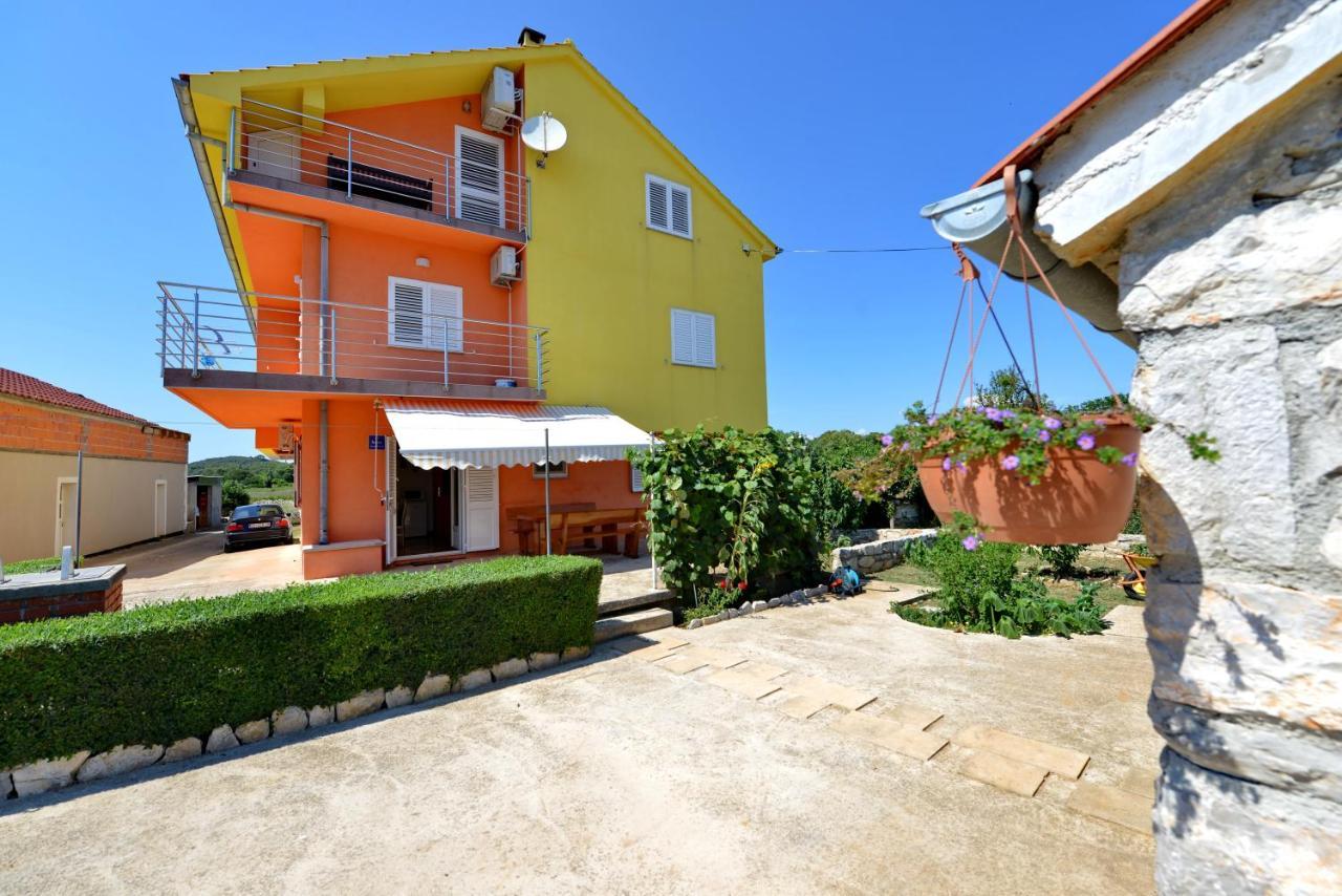 Apartments Blaza Božava Zewnętrze zdjęcie