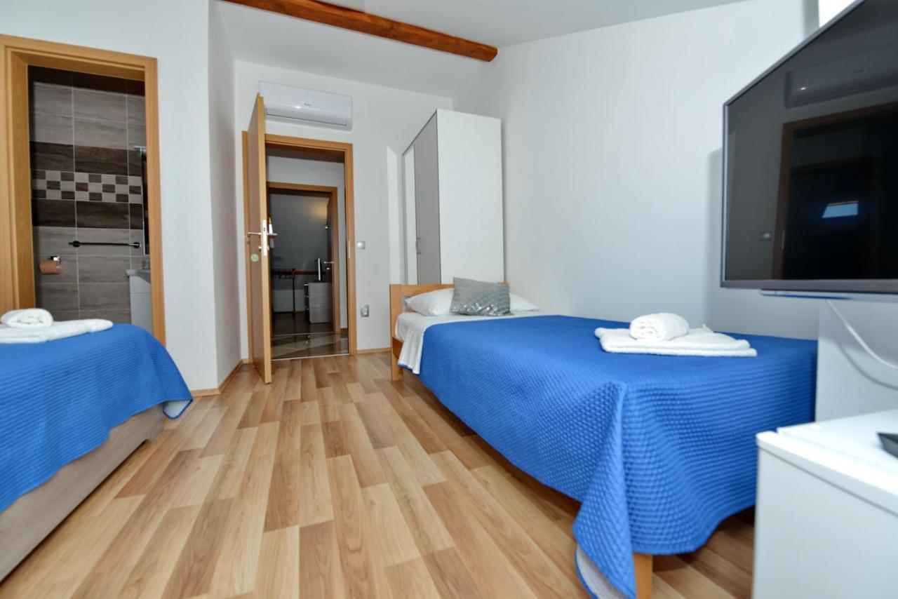 Apartments Blaza Božava Zewnętrze zdjęcie