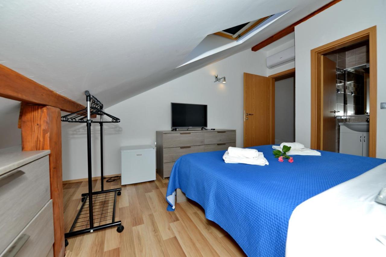 Apartments Blaza Božava Zewnętrze zdjęcie
