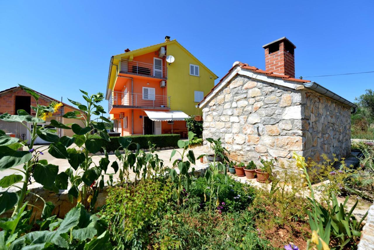 Apartments Blaza Božava Zewnętrze zdjęcie