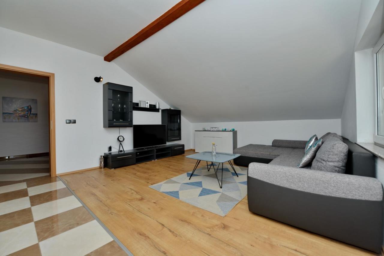 Apartments Blaza Božava Zewnętrze zdjęcie