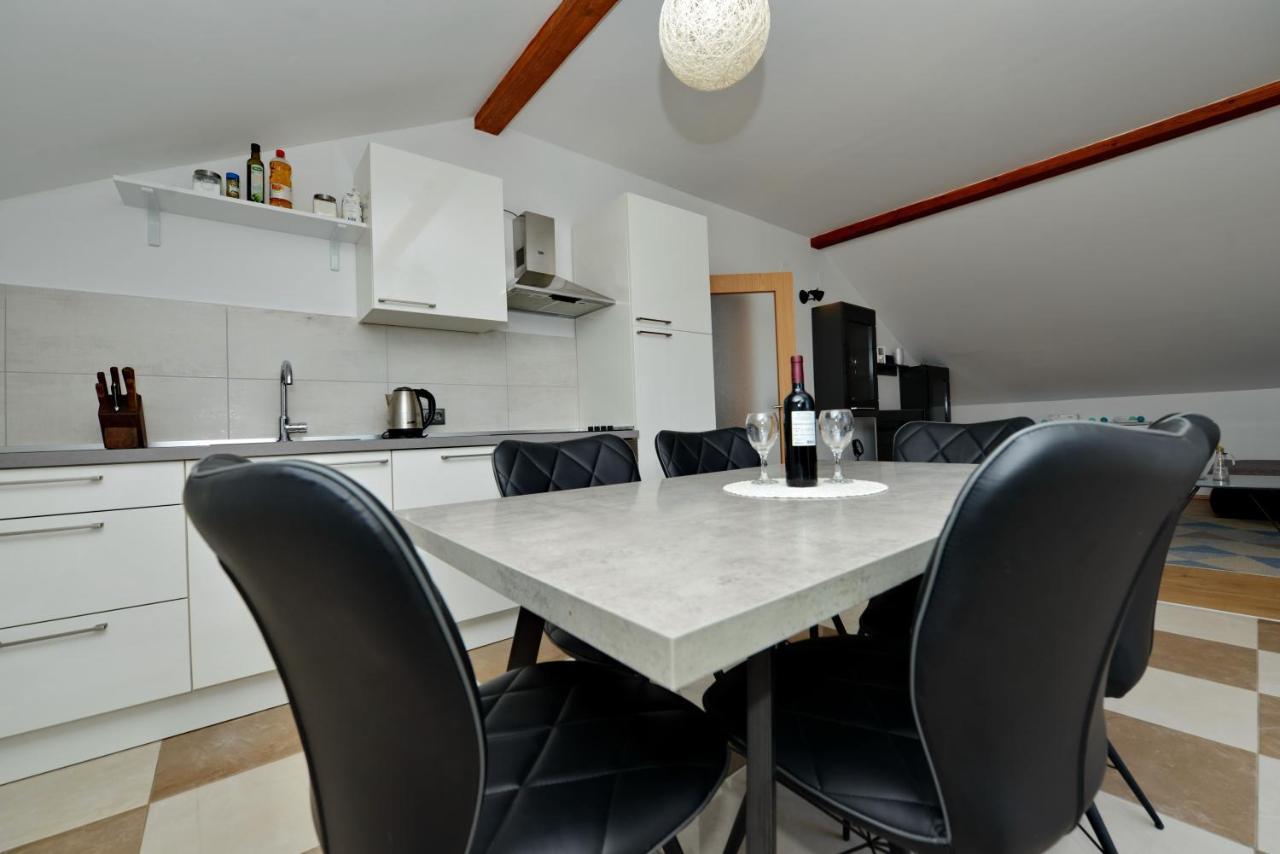 Apartments Blaza Božava Zewnętrze zdjęcie